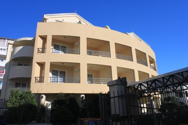 Apartmani Mirenza Budva Exterior photo